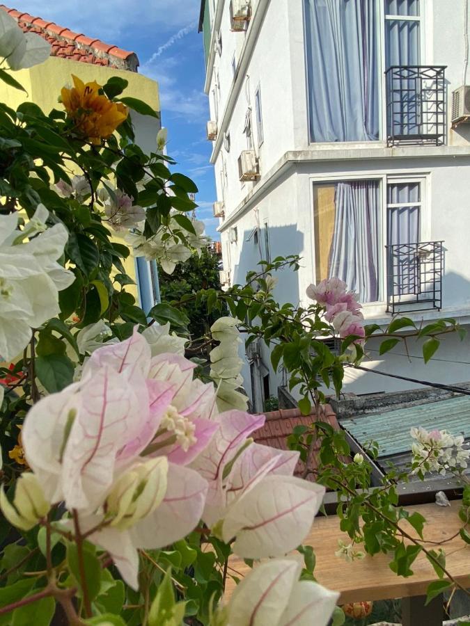Seven Homestay Hue Exterior photo
