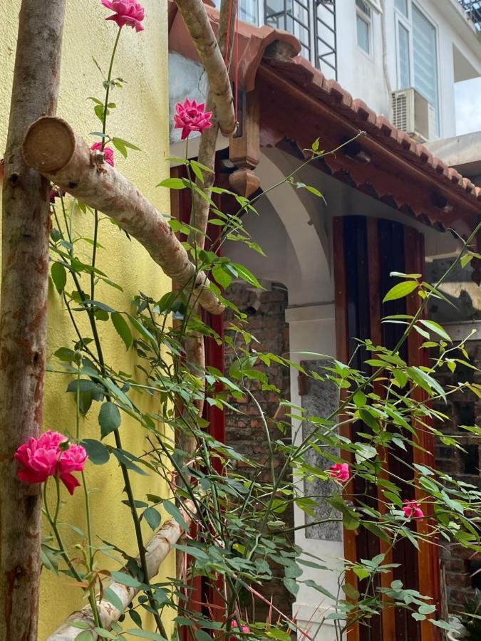 Seven Homestay Hue Exterior photo