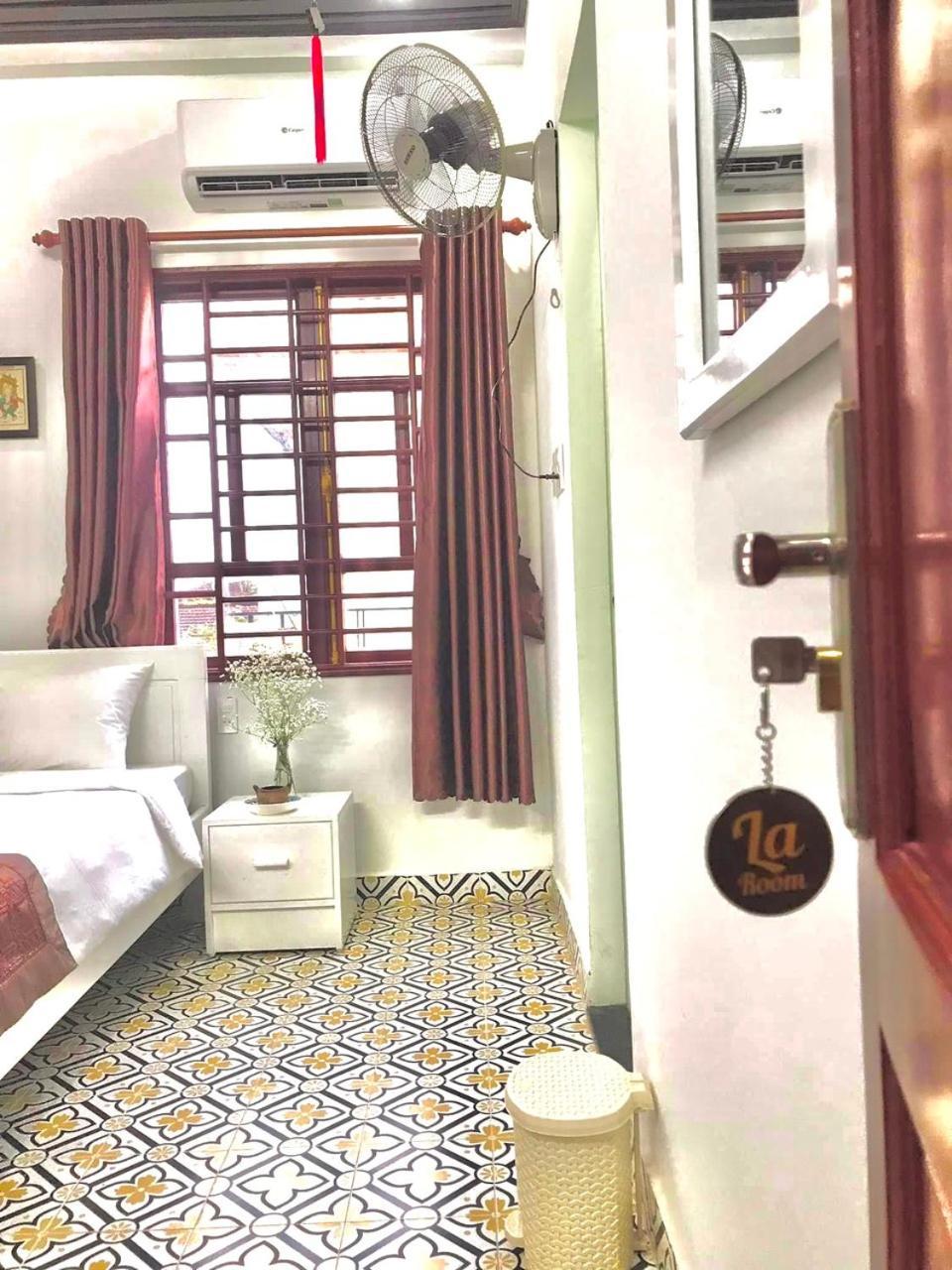 Seven Homestay Hue Exterior photo